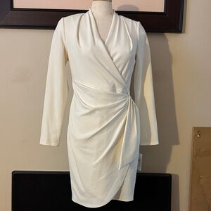 New Elegant Cream Long Sleeve side-ruched design Dress NWT